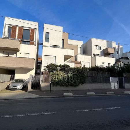 Modern And Bright Apartment Near Paris Ла-Курнев Екстер'єр фото
