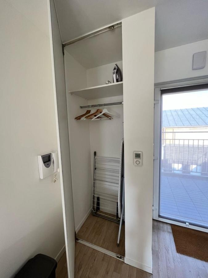 Modern And Bright Apartment Near Paris Ла-Курнев Екстер'єр фото